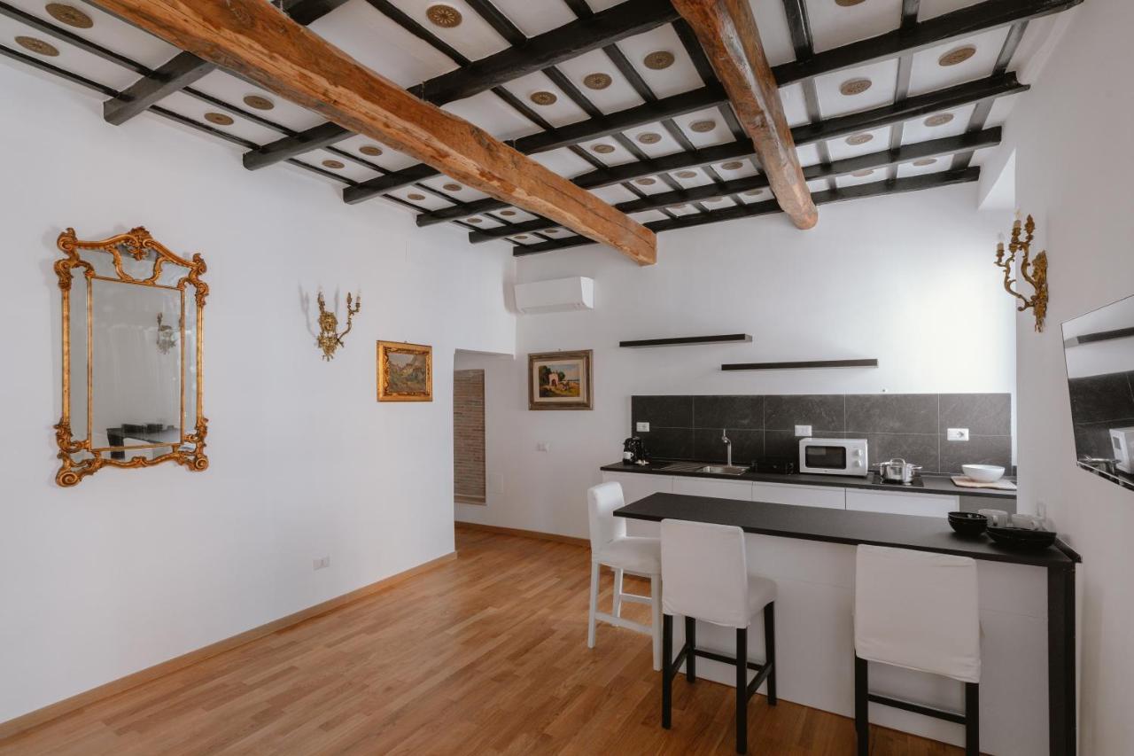 Charming Frattina - 2 Bathrooms New Apartment Roma Dış mekan fotoğraf