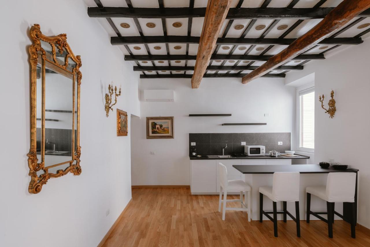 Charming Frattina - 2 Bathrooms New Apartment Roma Dış mekan fotoğraf