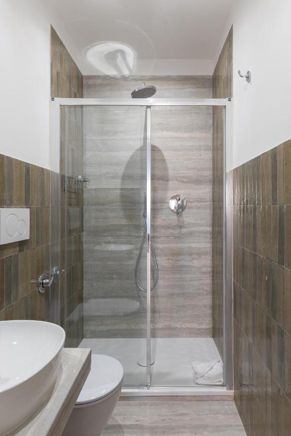 Charming Frattina - 2 Bathrooms New Apartment Roma Dış mekan fotoğraf